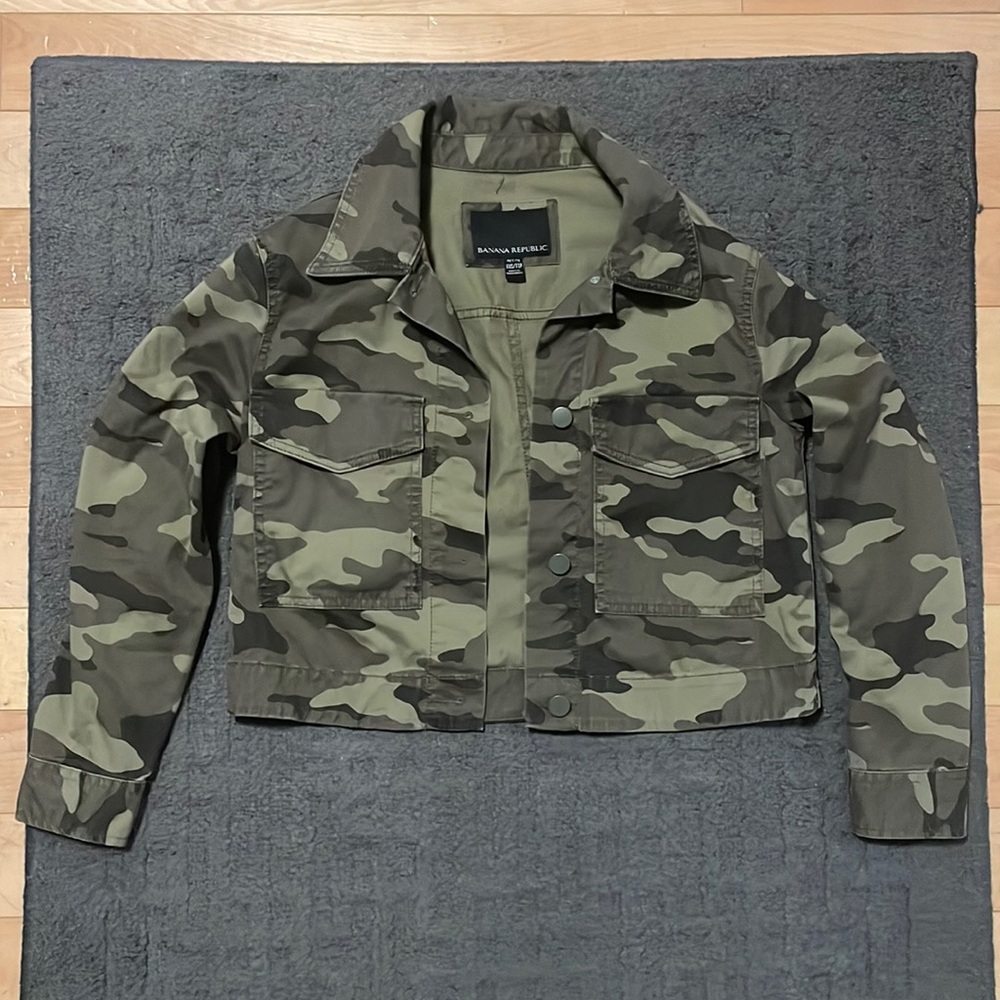 BANANA REPUBLIC - MILITARY CROP JACKET - PETITE XXS - CAMOUFLAGE